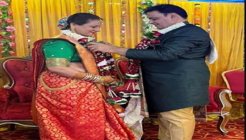 52 વર્ષની વિધવા માતાને થઇ ગયો પ્રેમ, પુત્રને વાત ખબર પડતા કર્યું એવું કામ