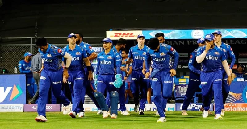IPL 2022: મુંબઈ ઈન્ડિયન્સના નામે થયો IPLના ઈતિહાસનો સૌથી ખરાબ રેકોર્ડ, આજ સુધી કોઈ ટીમ…