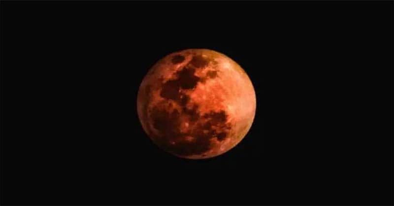 વર્ષના છેલ્લા ચંદ્રગ્રહણ બાદ આવ્યો જોરદાર ભૂકંપ, બન્ને વચ્ચે શું છે કનેક્શન?