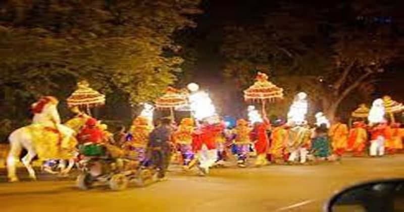 પ્રેમીના લગ્નમાં પહોંચેલી યુવતીએ મચાવ્યો ભારે હંગામો, નાના ભાઈને બનાવવો પડ્યો વરરાજા