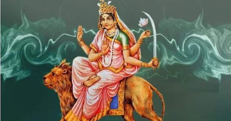 આજે ચૈત્ર નવરાત્રીમાં માતા કાત્યાયની થશે પૂજા, જાણો પૂજા પદ્ધતિ, ઉપાય અને કથા