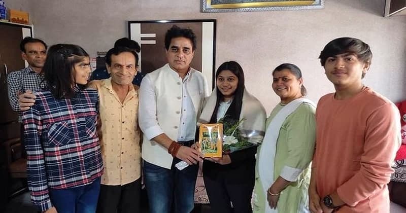 સુરતની દીકરીએ ગૌરવ વધાર્યું : અમેરિકાની નાસા યુનિવર્સિટીમાં પ્રવેશ મેળવ્યો